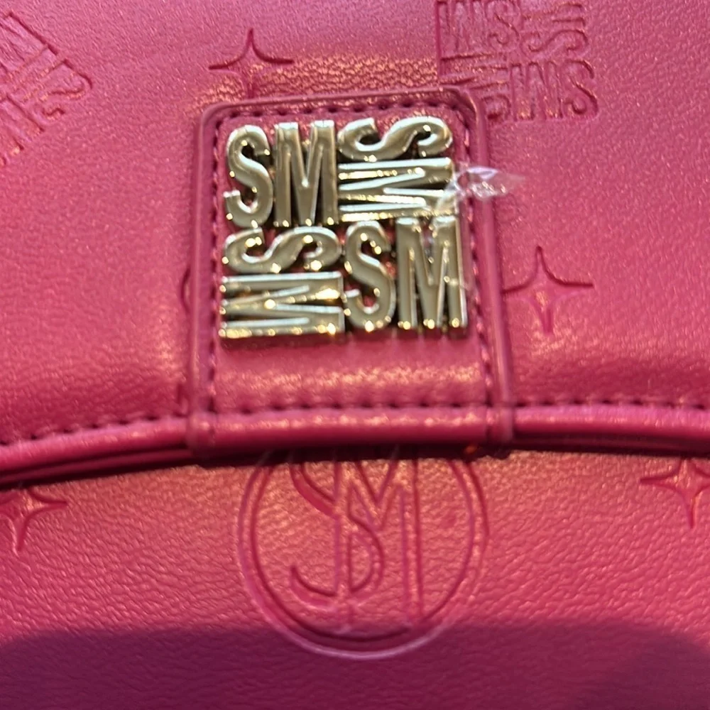 Steve Madden Crossbody/wristlet wallet,snap top,12 card/ID/bill/change removable